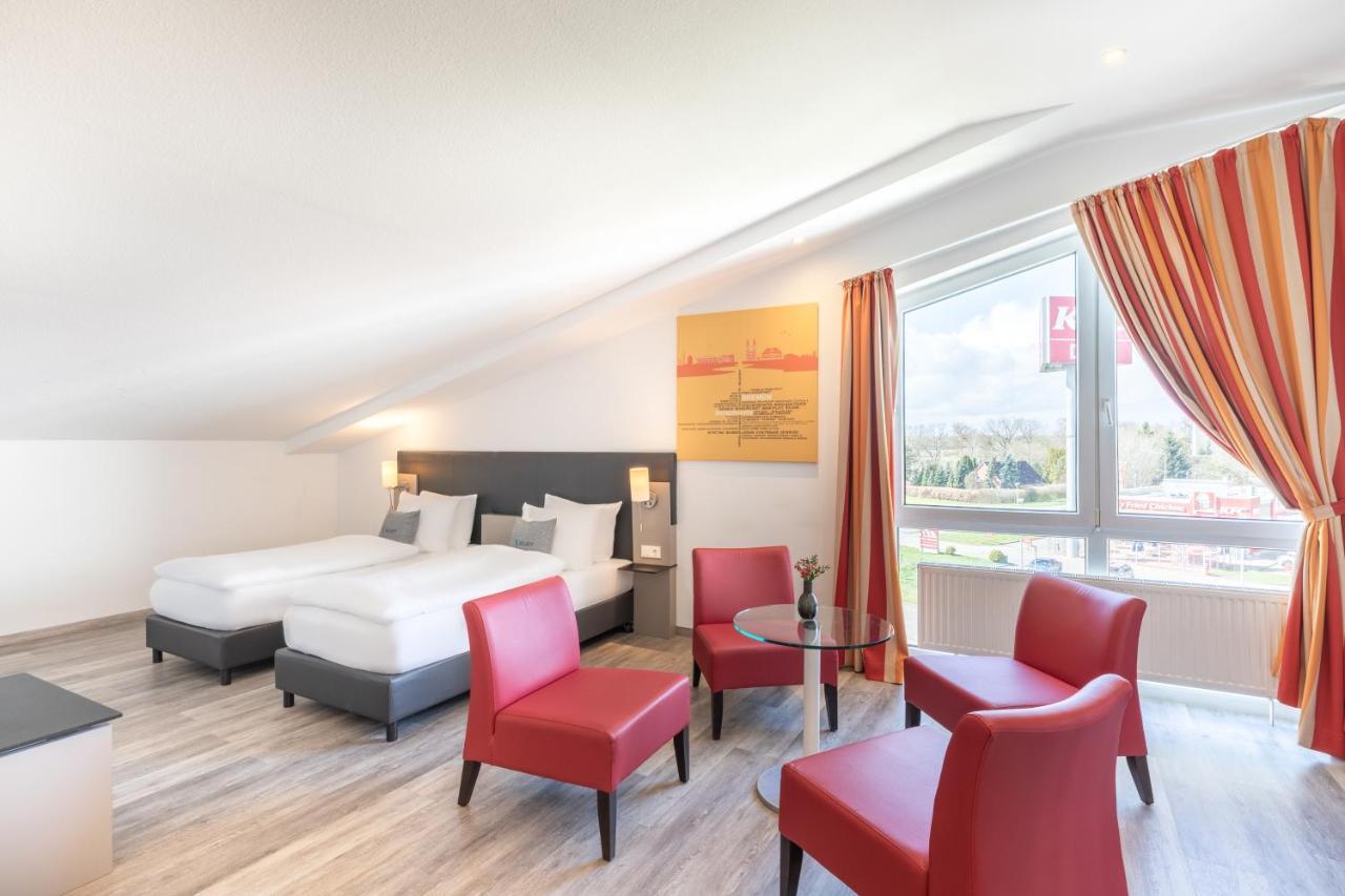 Select Hotel A1 Bremen-Stuhr Esterno foto